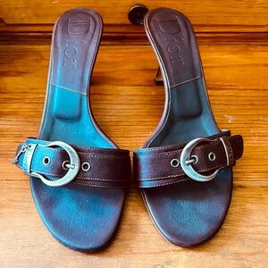 Chocolate Dior slip on sandals!